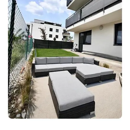 Lejlighed Exclusive Big Garden With Jacuzzi & Private Parking *