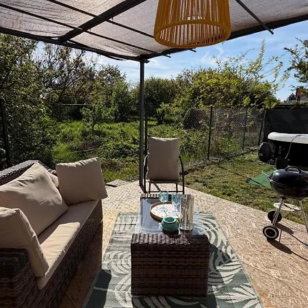 Exclusive Big Garden With Jacuzzi & Private Parking Lejlighed *