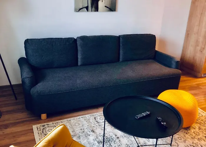 Exclusive Big Garden With Jacuzzi & Private Parking Apartmán *